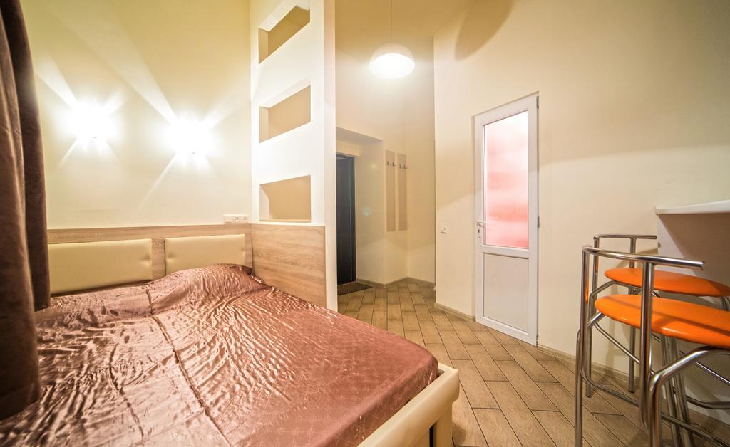Mini Apartment On Rappoporta 7A-3 إلفيف المظهر الخارجي الصورة